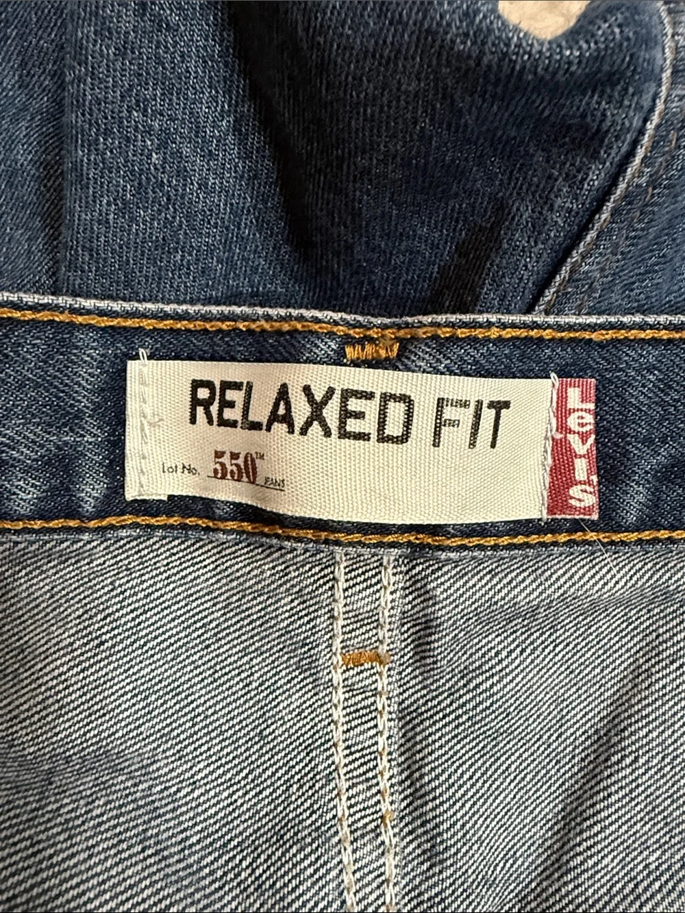 Levis jeans size relaxed